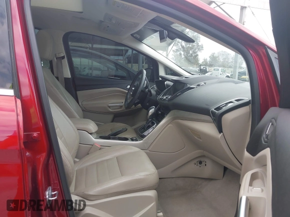 2013 Ford C-Max SEL with VIN 1FADP5BU8DL505854, listed as a IAAI auction lot 42121091 with Not Provided miles. Bid and sale history available at carsss.com. Image 5.