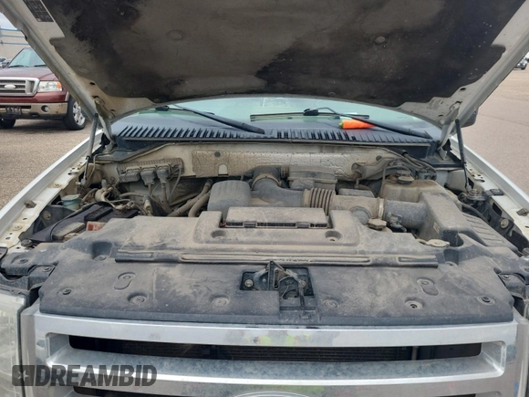 2014 Ford Expedition XL with VIN 1FMJU1G50EEF24187, listed as a IAAI auction lot 42616117 with 235,361 mi miles and . Bid and sale history available at DreamBid. Image 3.