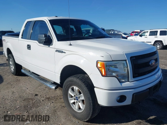 2014 Ford F-150 XL with VIN 1FTFX1EF1EFB73703, listed as a IAAI auction lot 41576855 with 122,721 mi miles. Bid and sale history available at carsss.com. Image 1.