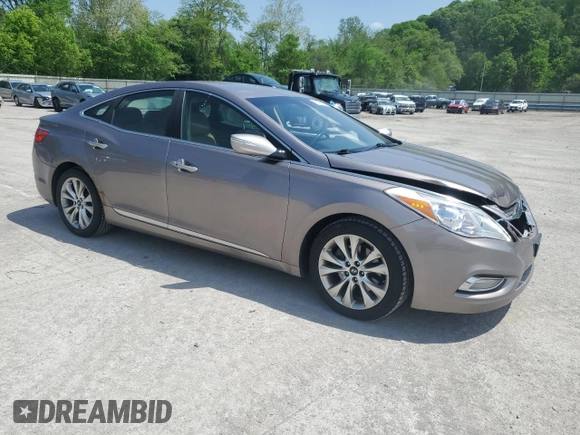 2013 Hyundai Azera z VIN KMHFG4JG4DA240690, wystawiony jako Copart lot #57465565 z przebiegiem 164 757 mil mil oraz Szkoda całkowita • Salvage title. Historia ofert i sprzedaży dostępna na DreamBid. Obrazek 4.