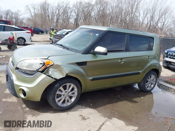 2012 Kia Soul + with VIN KNDJT2A67C7450802, listed as a IAAI auction lot 41815696 with 137,101 mi miles. Bid and sale history available at carsss.com. Image 14.