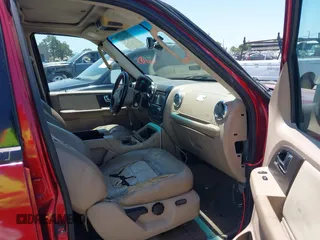 2006 Ford Expedition Eddie Bauer z VIN 1FMFU18556LA59441, wystawiony jako IAAI lot #42409969 z przebiegiem 250 723 mil mil oraz . Historia ofert i sprzedaży dostępna na DreamBid. Obrazek 5.
