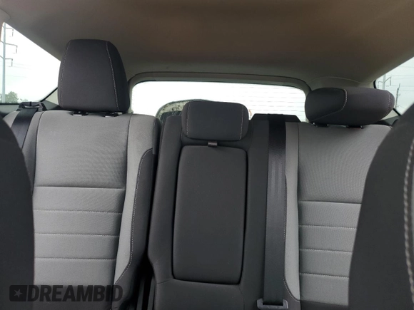2016 Ford Escape SE z VIN 1FMCU9G97GUB40023, wystawiony jako Copart lot #61405935 z przebiegiem 107 591 mil mil oraz Czysty tytuł • Clean title. Historia ofert i sprzedaży dostępna na DreamBid. Obrazek 10.