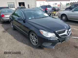 2014 Mercedes-Benz E 350 with VIN WDDKJ8JBXEF232491, listed as a IAAI auction lot 42609388 with 92,697 mi miles and . Bid and sale history available at DreamBid. Image 1.