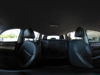2019 Volkswagen Atlas SE с VIN 1V2UR2CA5KC518080, выставлен на аукционе IAAI как лот 42536031 с пробегом 117 618 миль миль и . История ставок и продаж доступна на DreamBid. Изображение 18.