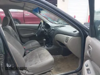 2004 Nissan Sentra S z VIN 3N1CB51D14L918017, wystawiony jako IAAI lot #42497381 z przebiegiem 187 796 mil mil oraz . Historia ofert i sprzedaży dostępna na DreamBid. Obrazek 5.