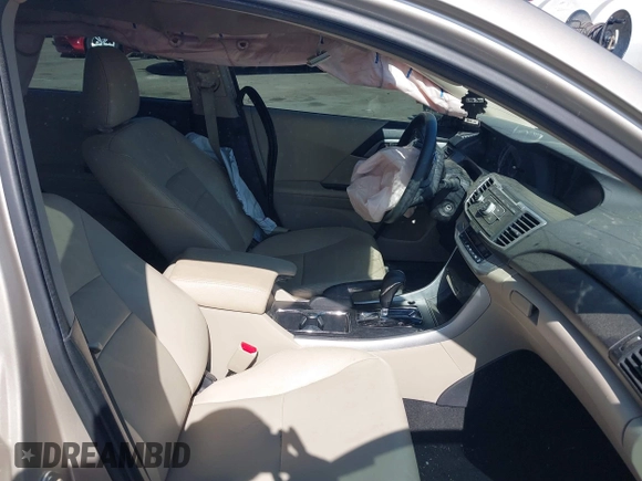 2014 Honda Accord LX with VIN 1HGCR2F33EA028541, listed as a IAAI auction lot 41904243 with 56,735 mi miles and . Bid and sale history available at carsss.com. Image 5.