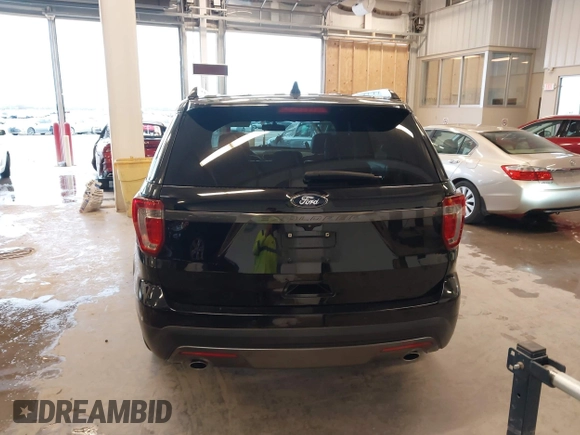 2017 Ford Explorer XLT с VIN 1FM5K7D85HGE08470, выставлен на аукционе IAAI как лот 41959710 с пробегом 68 077 миль миль и . История ставок и продаж доступна на DreamBid. Изображение 16.