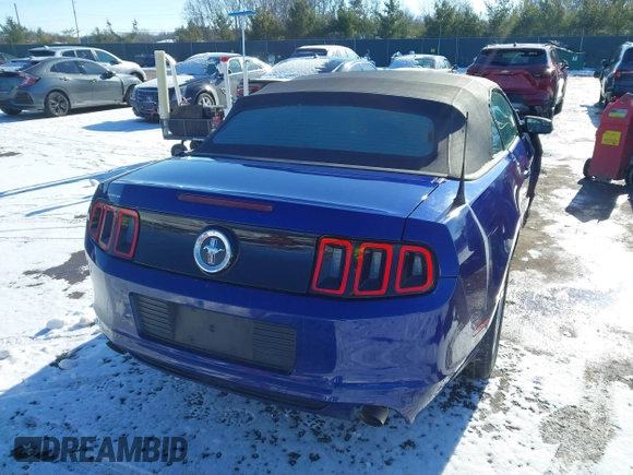 2014 Ford Mustang V6 with VIN 1ZVBP8EM7E5296964, listed as a IAAI auction lot 41325336 with 141,346 mi miles. Bid and sale history available at carsss.com. Image 4.