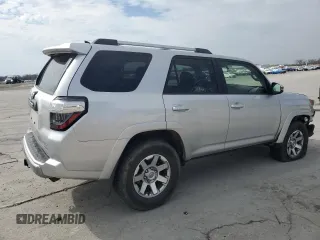 2015 Toyota 4Runner Limited with VIN JTEBU5JR0F5233343, listed as a Copart auction lot 50716345 with 125,691 mi miles and Salvage Title. Bid and sale history available at DreamBid. Image 3.