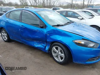 2015 Dodge Dart SXT z VIN 1C3CDFBB1FD364422, wystawiony jako IAAI lot #42080448 z przebiegiem 58 013 mil mil oraz . Historia ofert i sprzedaży dostępna na DreamBid. Obrazek 6.