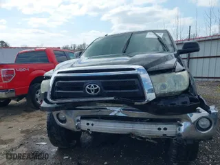 2010 Toyota Tundra 4WD Truck with VIN 5TFUW5F14AX121698, listed as a IAAI auction lot 41582570 with 1 mi miles. Bid and sale history available at carsss.com. Image 6.