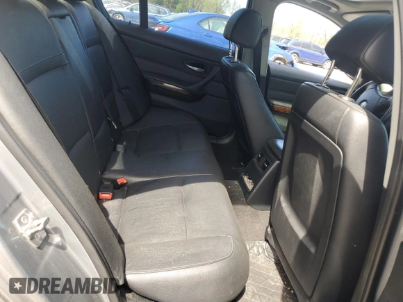 2011 BMW 3 Series 328i xDrive with VIN WBAPK5C53BA658595, listed as a Copart auction lot 54982165 with 177,233 mi miles and Clean Title. Bid and sale history available at carsss.com. Image 10.