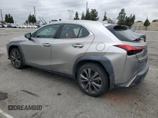 2019 Lexus UX 250h z VIN JTHU9JBH0K2003941, wystawiony jako Copart lot #53476155 z przebiegiem 94 603 mil mil oraz Szkoda całkowita • Salvage title. Historia ofert i sprzedaży dostępna na DreamBid. Obrazek 2.