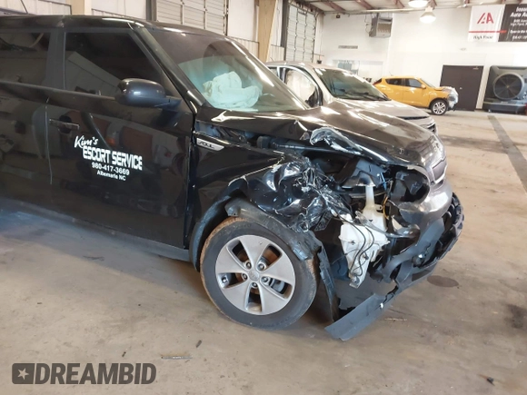 2015 Kia Soul z VIN KNDJN2A2XF7201177, wystawiony jako IAAI lot #41591305 z przebiegiem 163 870 mil mil oraz . Historia ofert i sprzedaży dostępna na DreamBid. Obrazek 6.