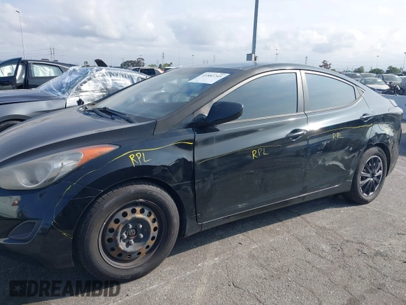 2012 Hyundai Elantra Limited with VIN KMHDH4AE5CU213997, listed as a IAAI auction lot 41881245 with 167,998 mi miles. Bid and sale history available at carsss.com. Image 6.