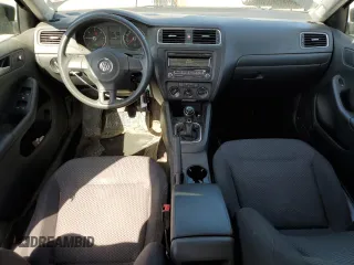 2014 Volkswagen Jetta TDI w/Premium с VIN 3VW3L7AJ6EM320543, выставлен на аукционе Copart как лот 52005015 с пробегом 119 298 миль миль и Списание • Salvage title. История ставок и продаж доступна на DreamBid. Изображение 8.