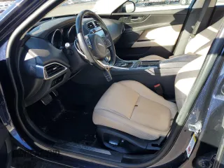 2019 Jaguar XE 25t Premium with VIN SAJAJ4FX9KCP49914, listed as a Copart auction lot 42342175 with 69,223 mi miles and Salvage Title. Bid and sale history available at carsss.com. Image 7.