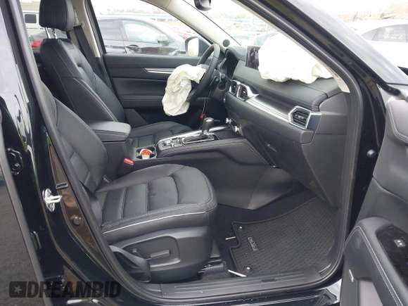 2025 Mazda CX-5 S Premium Plus with VIN JM3KFBEM0S0618749, listed as a IAAI auction lot 42011401 with 270 mi miles and . Bid and sale history available at carsss.com. Image 5.