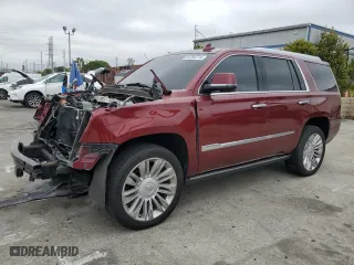 2018 Cadillac Escalade Platinum with VIN 1GYS4DKJ0JR283338, listed as a Copart auction lot 54784774 with 67,766 mi miles and Salvage Title. Bid and sale history available at carsss.com. Image 1.