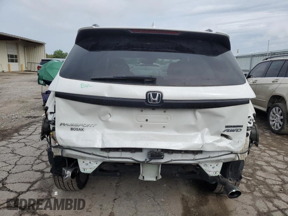 2020 Honda Passport Touring с VIN 5FNYF8H91LB016961, выставлен на аукционе Copart как лот 65638584 с пробегом 75 134 миль миль и На запчасти • Non repairable. История ставок и продаж доступна на DreamBid. Изображение 6.