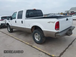 2002 Ford Super Duty F-250 XL with VIN 1FTNW21F52ED46120, listed as a IAAI auction lot 41681768 with 242,053 mi miles. Bid and sale history available at carsss.com. Image 3.