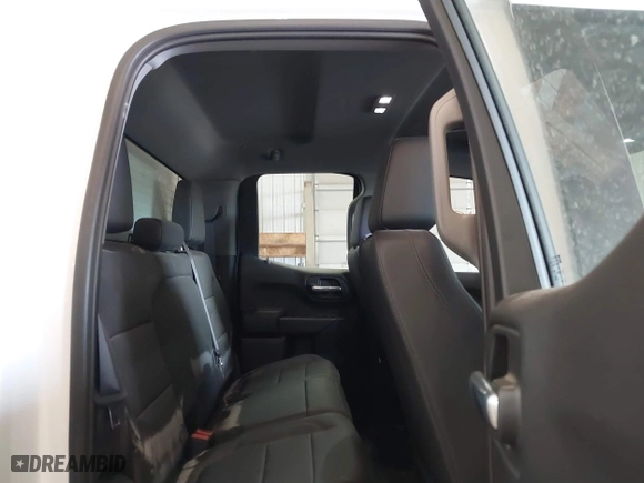 2021 Chevrolet Silverado 1500 Work Truck with VIN 1GCRYAEH7MZ353616, listed as a IAAI auction lot 39451278 with 102,251 mi miles. Bid and sale history available at carsss.com. Image 8.