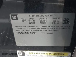 2011 Chevrolet Malibu LT w/1LT with VIN 1G1ZC5E17BF307137, listed as a IAAI auction lot 40582729 with 141,195 mi miles. Bid and sale history available at carsss.com. Image 9.