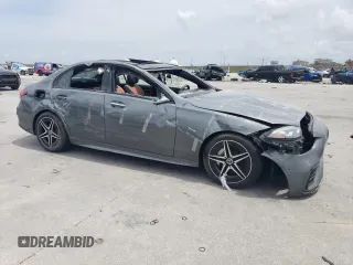 2024 Mercedes-Benz C 300 z VIN W1KAF4HB7RR178065, wystawiony jako Copart lot #55681405 z przebiegiem Nie podano mil oraz Szkoda całkowita • Salvage title. Historia ofert i sprzedaży dostępna na DreamBid. Obrazek 4.