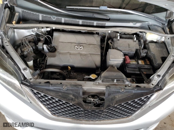 2015 Toyota Sienna SE with VIN 5TDXK3DC6FS645904, listed as a Copart auction lot 51323435 with 87,067 mi miles and Salvage Title. Bid and sale history available at carsss.com. Image 12.