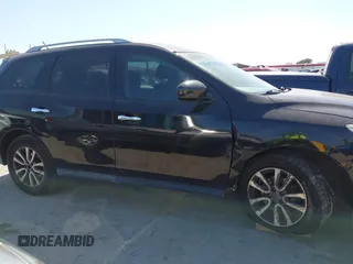 2013 Nissan Pathfinder Platinum with VIN 5N1AR2MM2DC623056, listed as a IAAI auction lot 42425294 with 187,059 mi miles and . Bid and sale history available at DreamBid. Image 12.