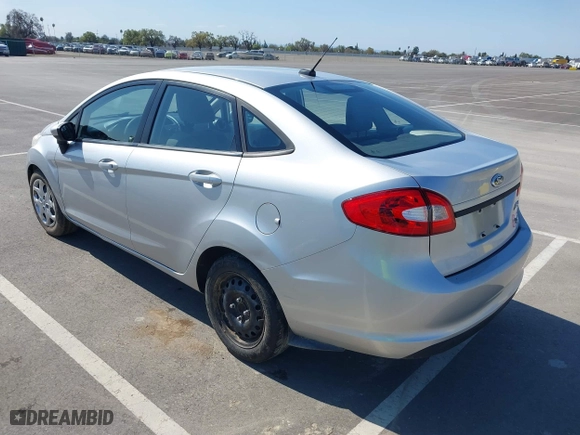 2013 Ford Fiesta S with VIN 3FADP4AJ9DM226798, listed as a IAAI auction lot 41775922 with 85,204 mi miles. Bid and sale history available at carsss.com. Image 3.