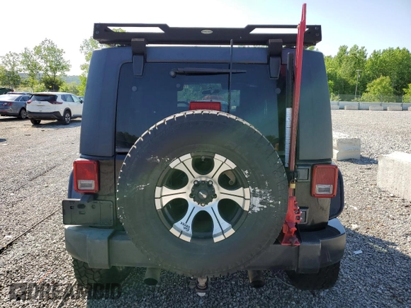 2008 Jeep Wrangler Unlimited X z VIN 1J4GA39128L518897, wystawiony jako Copart lot #52297525 z przebiegiem 163 676 mil mil oraz Nie do naprawy • Non repairable. Historia ofert i sprzedaży dostępna na DreamBid. Obrazek 6.