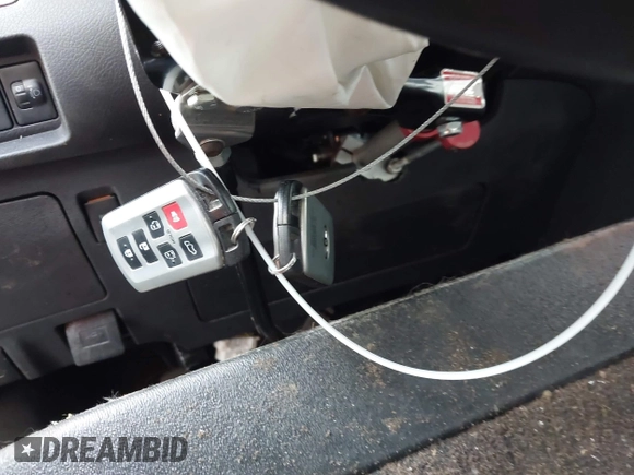 2019 Toyota Sienna XLE Auto Access Seat with VIN 5TDYZ3DC7KS994001, listed as a IAAI auction lot 41145968 with 14,024 mi miles. Bid and sale history available at carsss.com. Image 11.