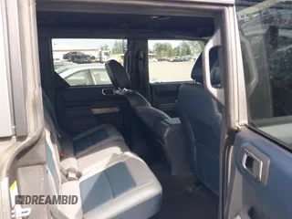 2023 Ford Bronco z VIN 1FMEE5BP5PLA97652, wystawiony jako IAAI lot #42149830 z przebiegiem 19 821 mil mil oraz . Historia ofert i sprzedaży dostępna na DreamBid. Obrazek 8.