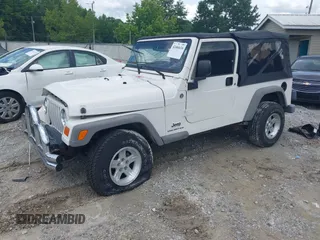 2005 Jeep Wrangler Unlimited with VIN 1J4FA44S65P368475, listed as a IAAI auction lot 42484636 with Not provided miles and . Bid and sale history available at DreamBid. Image 4.