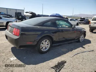 2008 Ford Mustang Deluxe with VIN 1ZVHT80N585161640, listed as a Copart auction lot 58760115 with 137,333 mi miles and Salvage title. Bid and sale history available at DreamBid. Image 3.