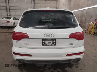 2011 Audi Q7 3.0L TDI Prestige with VIN WA1WMAFE1BD002840, listed as a IAAI auction lot 41537638 with 196,088 mi miles. Bid and sale history available at carsss.com. Image 17.