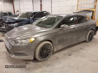 2014 Ford Fusion SE with VIN 1FA6P0HD9E5355536, listed as a IAAI auction lot 41706159 with 201,941 mi miles. Bid and sale history available at carsss.com. Image 2.