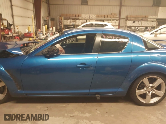 2004 Mazda RX-8 with VIN JM1FE17N240139216, listed as a IAAI auction lot 41581733 with 110,151 mi miles. Bid and sale history available at carsss.com. Image 15.