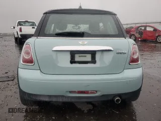 2011 MINI Hardtop with VIN WMWSU3C57BT096973, listed as a Copart auction lot 52726185 with 90,545 mi miles and Salvage title. Bid and sale history available at DreamBid. Image 6.