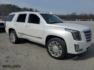 2018 Cadillac Escalade Platinum with VIN 1GYS4DKJ5JR308637, listed as a Copart auction lot 48912645 with 34,637 mi miles and Salvage Title. Bid and sale history available at carsss.com. Image 4.
