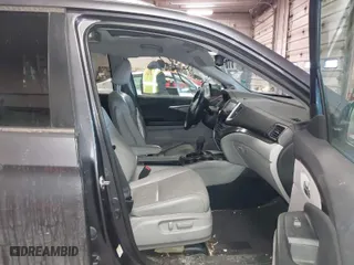 2016 Honda Pilot EX-L with VIN 5FNYF6H55GB103141, listed as a IAAI auction lot 41535841 with 129,231 mi miles. Bid and sale history available at carsss.com. Image 5.