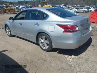 2014 Nissan Altima 2.5 with VIN 1N4AL3AP3EC902467, listed as a IAAI auction lot 41834057 with 161,150 mi miles and . Bid and sale history available at DreamBid. Image 3.