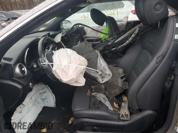 2019 Mercedes-Benz C 300 with VIN WDDWK8DB0KF847749, listed as a Copart auction lot 79090924 with Not Provided miles and Salvage Title. Bid and sale history available at carsss.com. Image 7.