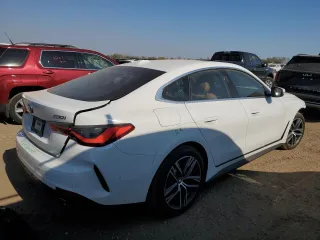 2024 BMW 4 Series 430i xDrive with VIN WBA73AV02RFS07792, listed as a Copart auction lot 76595554 with 3,916 mi miles and Salvage Title. Bid and sale history available at carsss.com. Image 3.