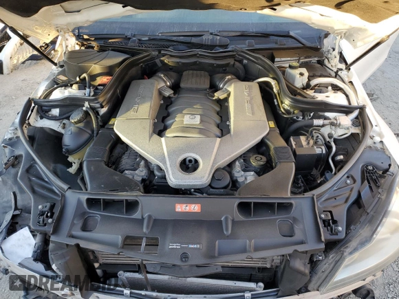 2013 Mercedes-Benz C-Class C 63 AMG with VIN WDDGJ7HB2DG071519, listed as a Copart auction lot 81365824 with 95,097 mi miles and Salvage Title. Bid and sale history available at carsss.com. Image 11.