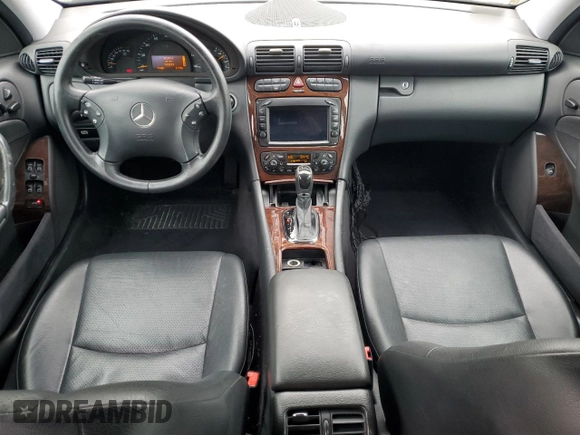 2002 Mercedes-Benz C 230/260/280/320 with VIN WDBRF64J52F288883, listed as a Copart auction lot 45947145 with 143,297 mi miles and Clean Title. Bid and sale history available at DreamBid. Image 8.