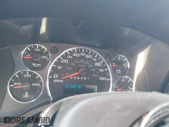 2017 Chevrolet Express Cargo with VIN 1GCWGAFF9H1286007, listed as a IAAI auction lot 42583430 with 257,665 mi miles and . Bid and sale history available at DreamBid. Image 7.