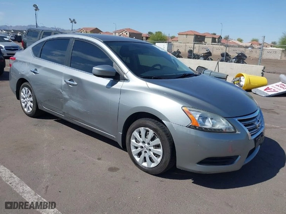 2013 Nissan Sentra SV with VIN 3N1AB7AP6DL739016, listed as a IAAI auction lot 41948324 with 158,432 mi miles. Bid and sale history available at carsss.com. Image 1.